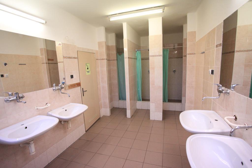 Hostel Strahov Прага Екстер'єр фото